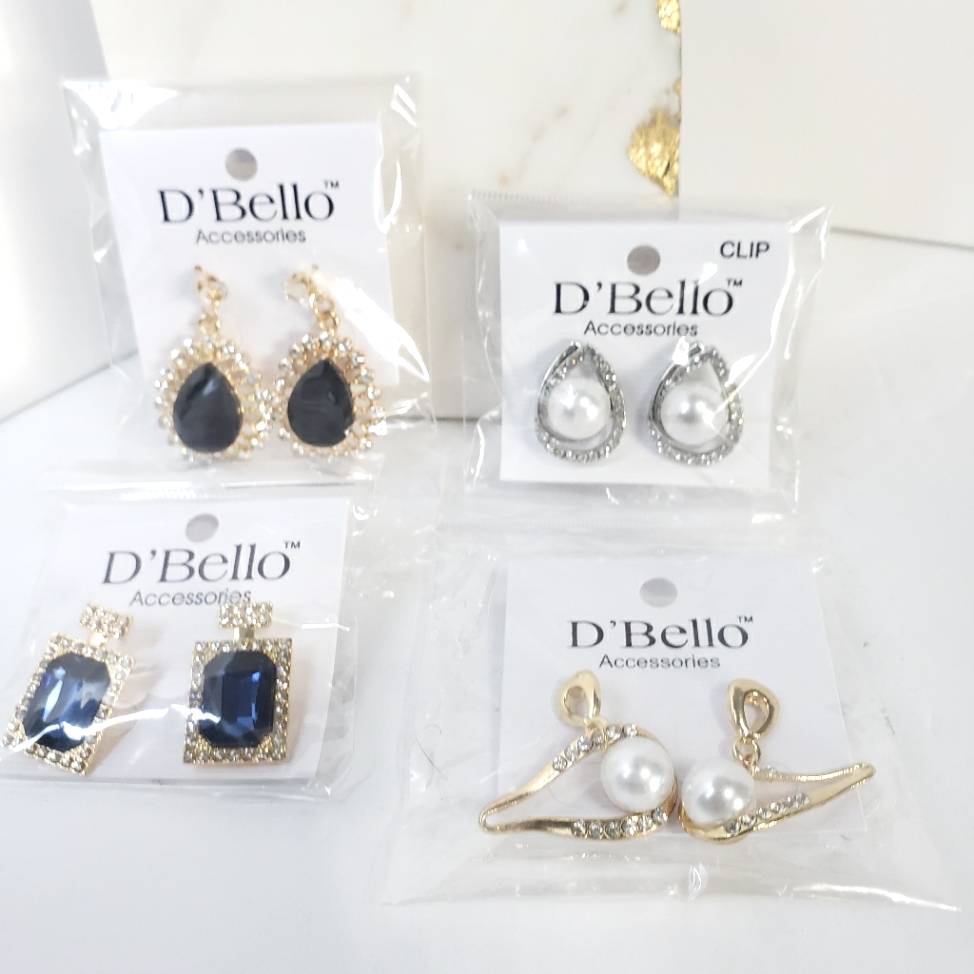 4 Earring Bundle